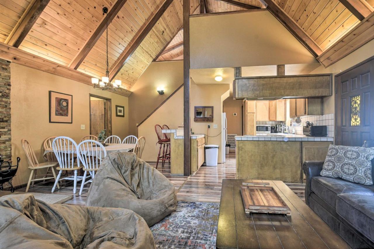 Updated Tree House Pine Mtn Club Cabin By Trails Pine Mountain Club Exterior photo